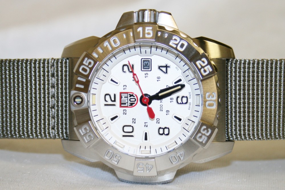 luminox 3257